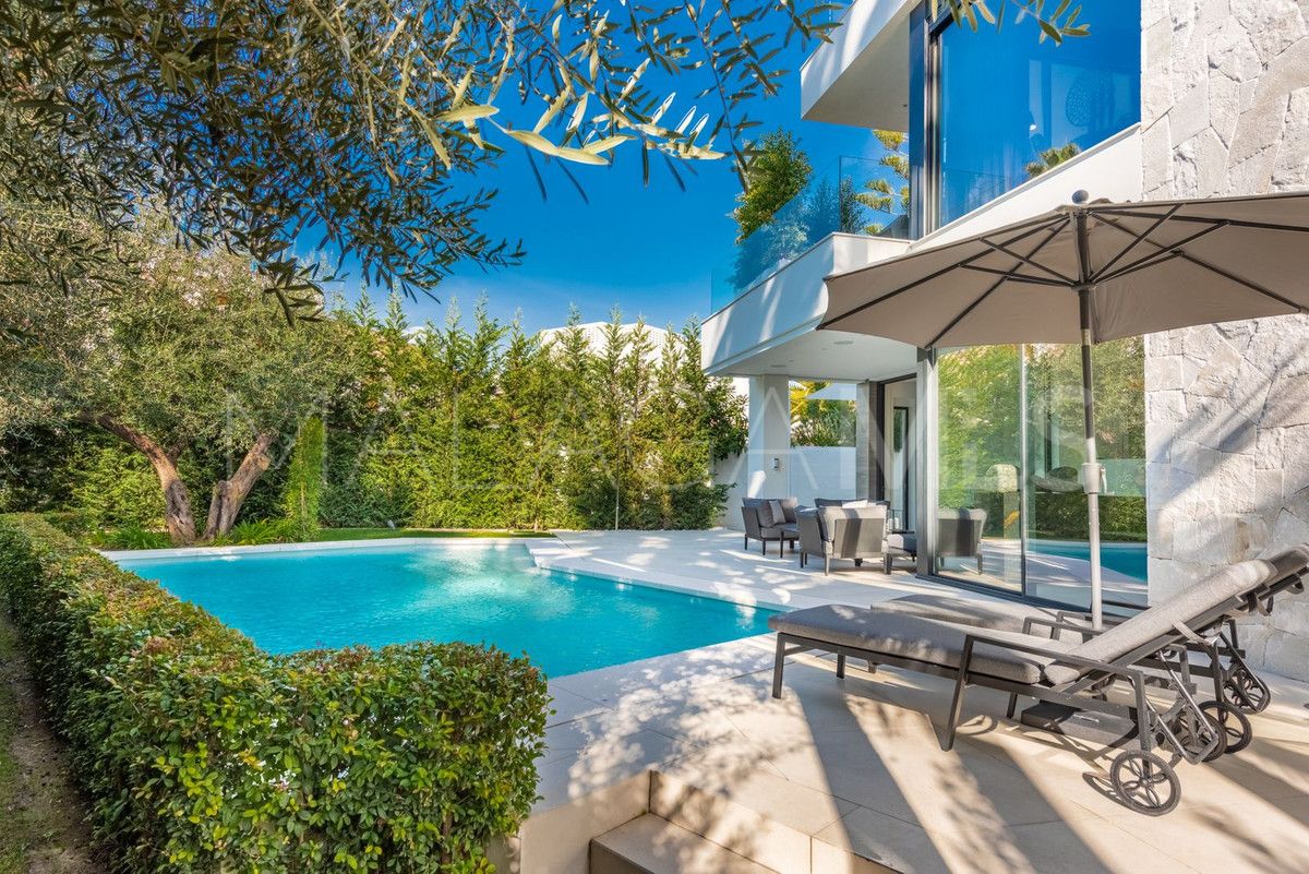Villa for sale in Marbella Goldene Meile