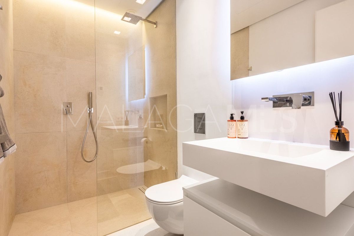 Villa for sale in Marbella Goldene Meile