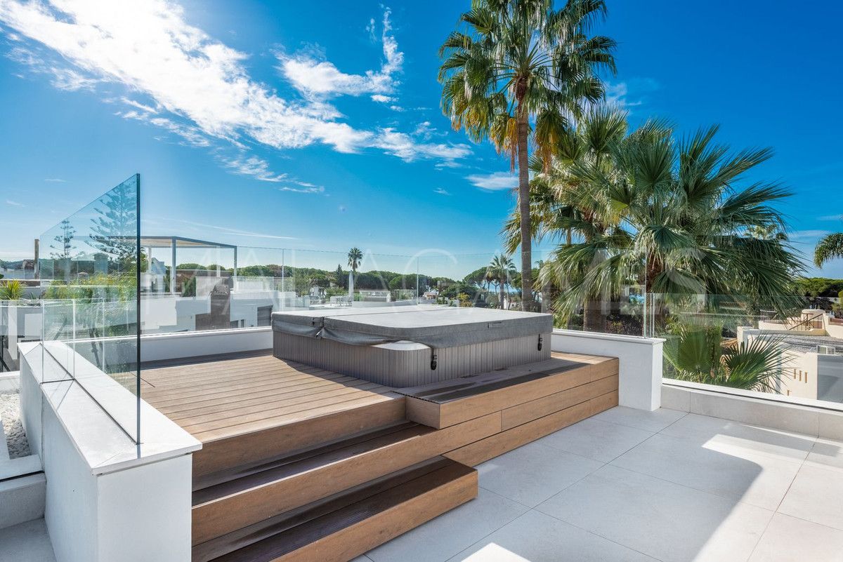 Villa for sale in Marbella Goldene Meile