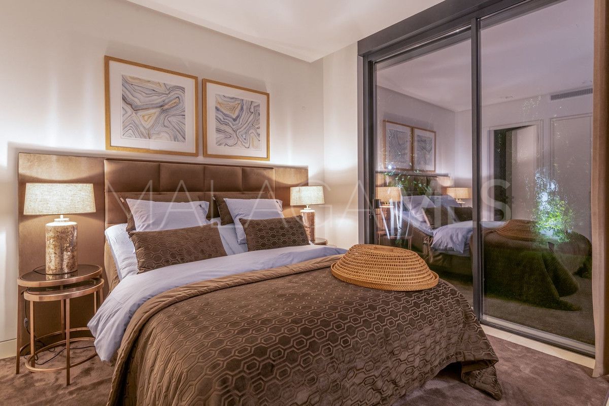 Villa for sale in Marbella Goldene Meile