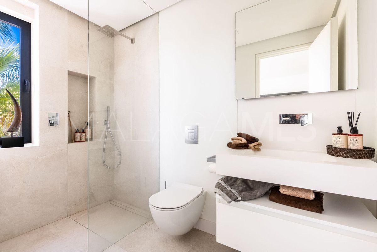 Villa for sale in Marbella Goldene Meile