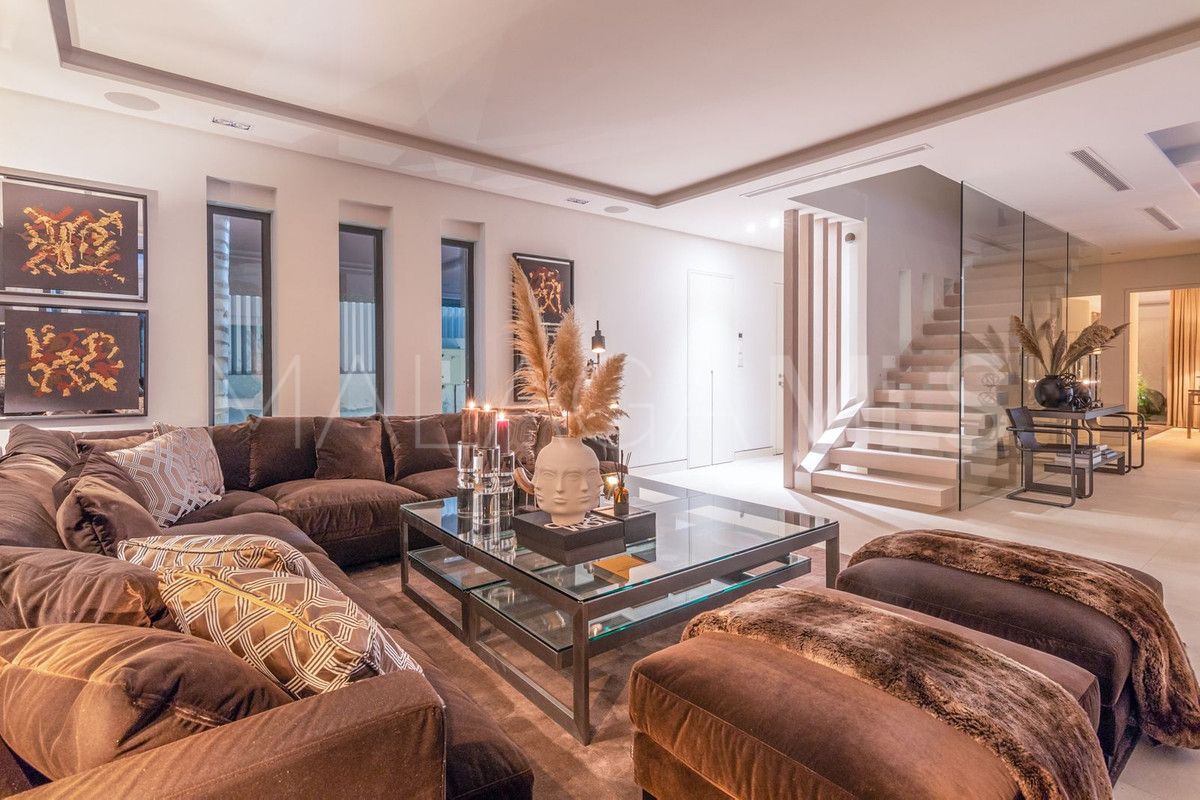 Villa for sale in Marbella Goldene Meile