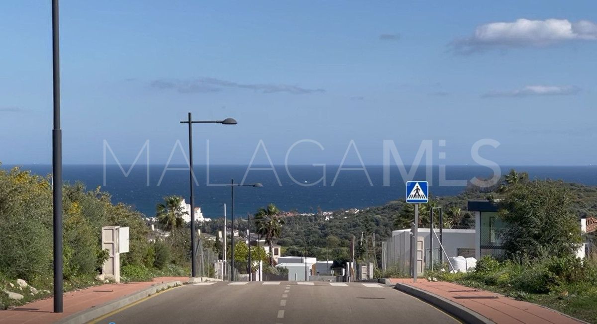 For sale residential plot in Valle Romano