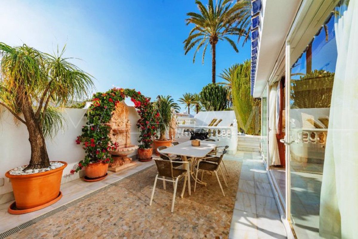 Maison de ville for sale in Marbella Golden Mile