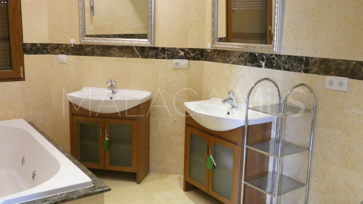 Villa for sale in Los Flamingos