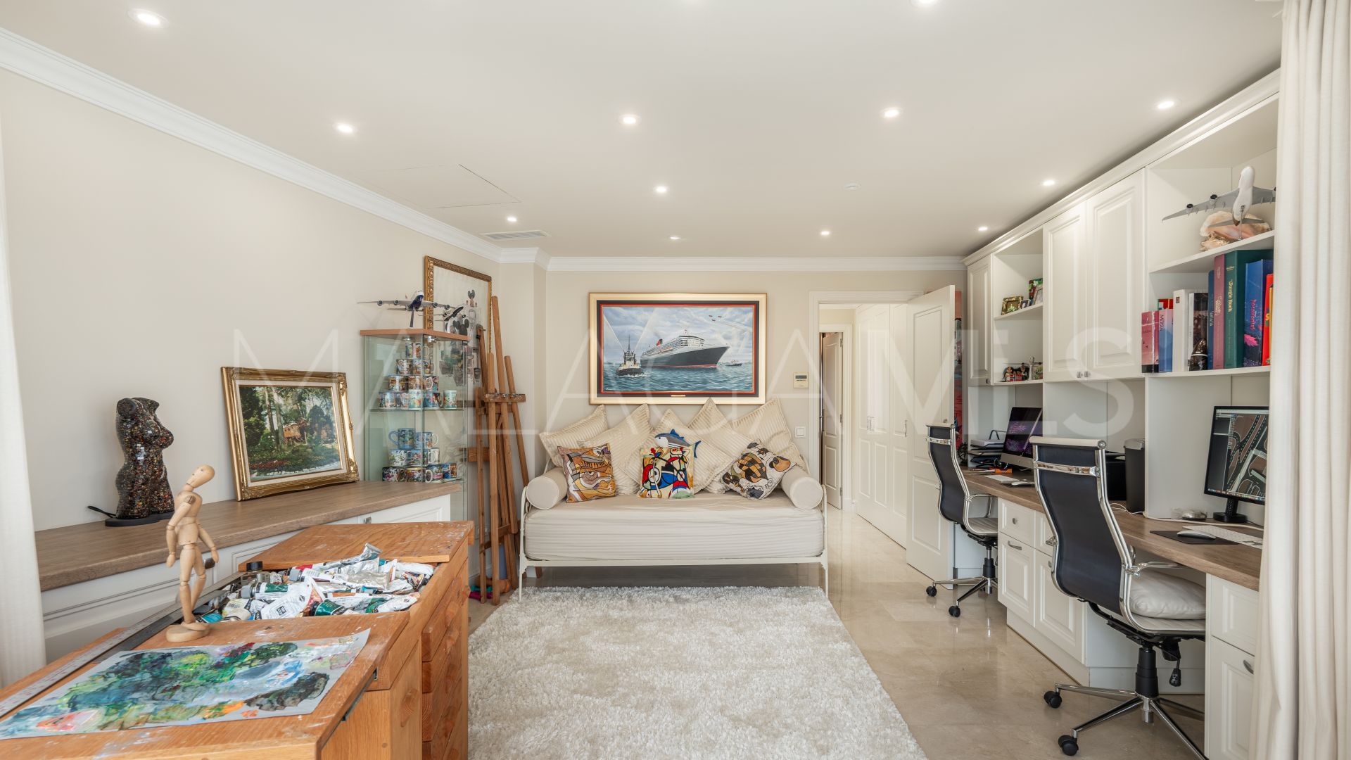 Buy adosado with 4 bedrooms in Marbella Ciudad