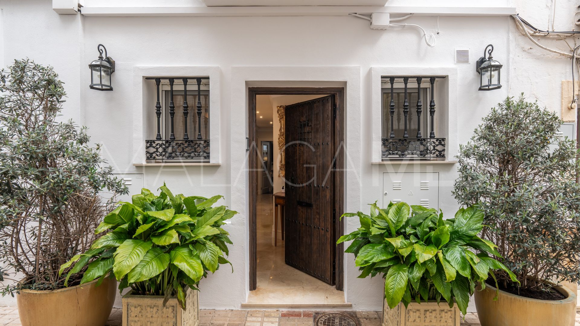 Buy adosado with 4 bedrooms in Marbella Ciudad