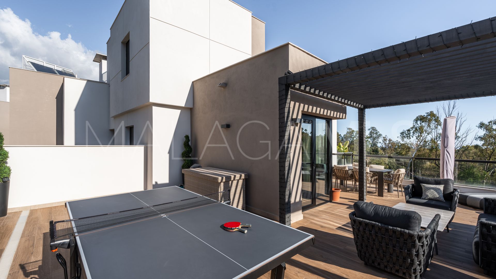 Apartment in Nueva Andalucia for sale