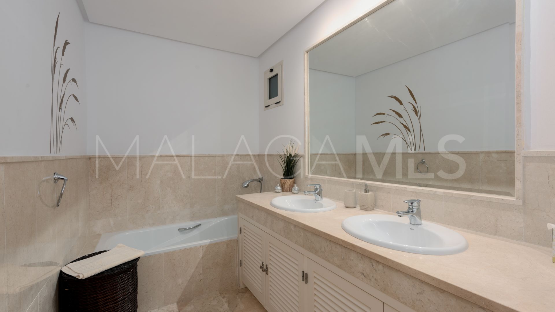 Appartement rez de chaussée for sale in La Mairena