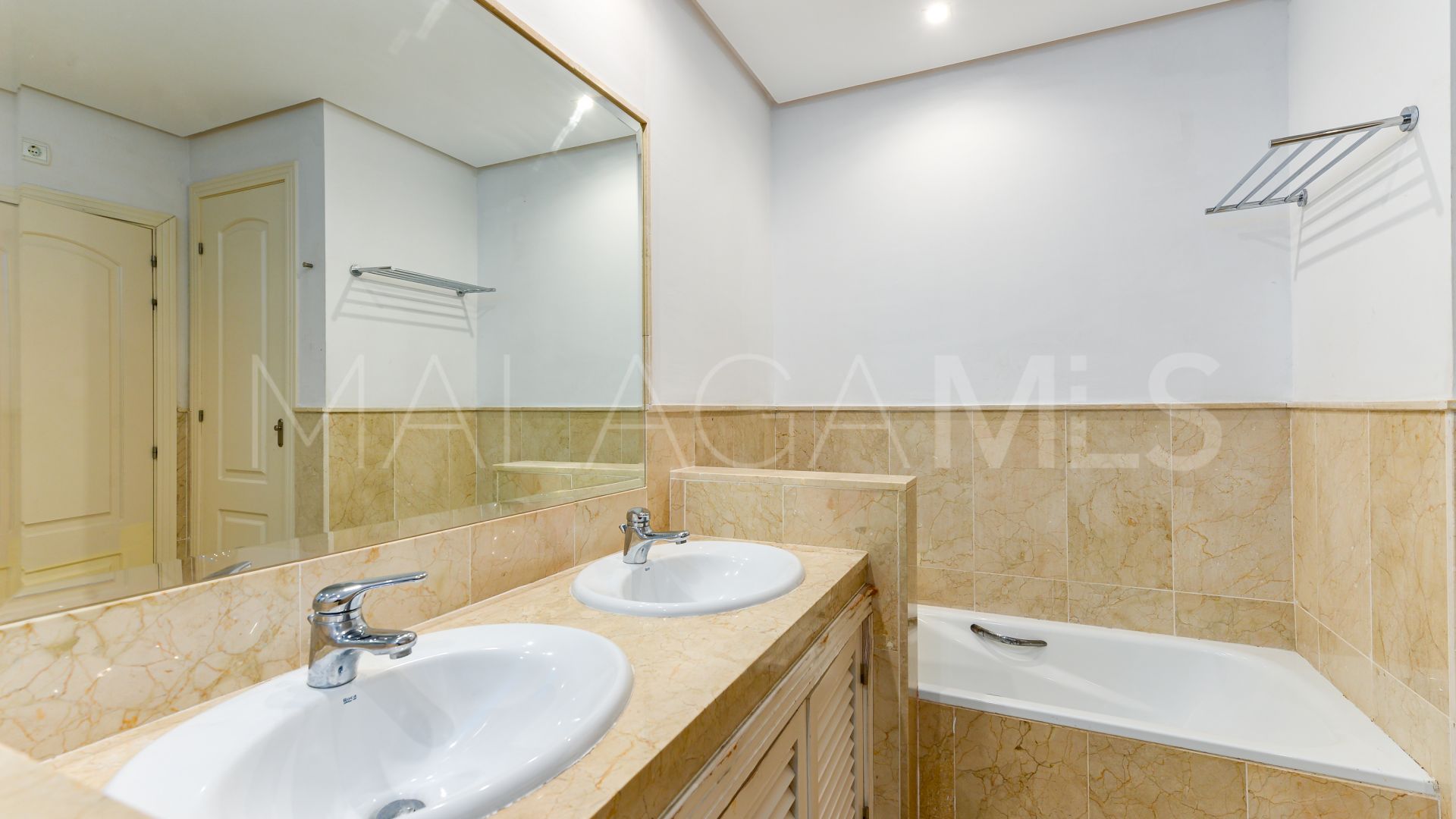 Maison de ville for sale in La Mairena