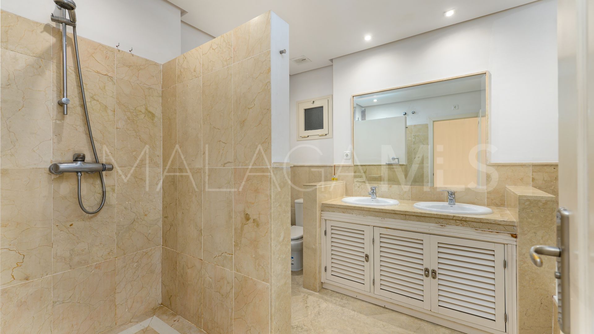 Maison de ville for sale in La Mairena