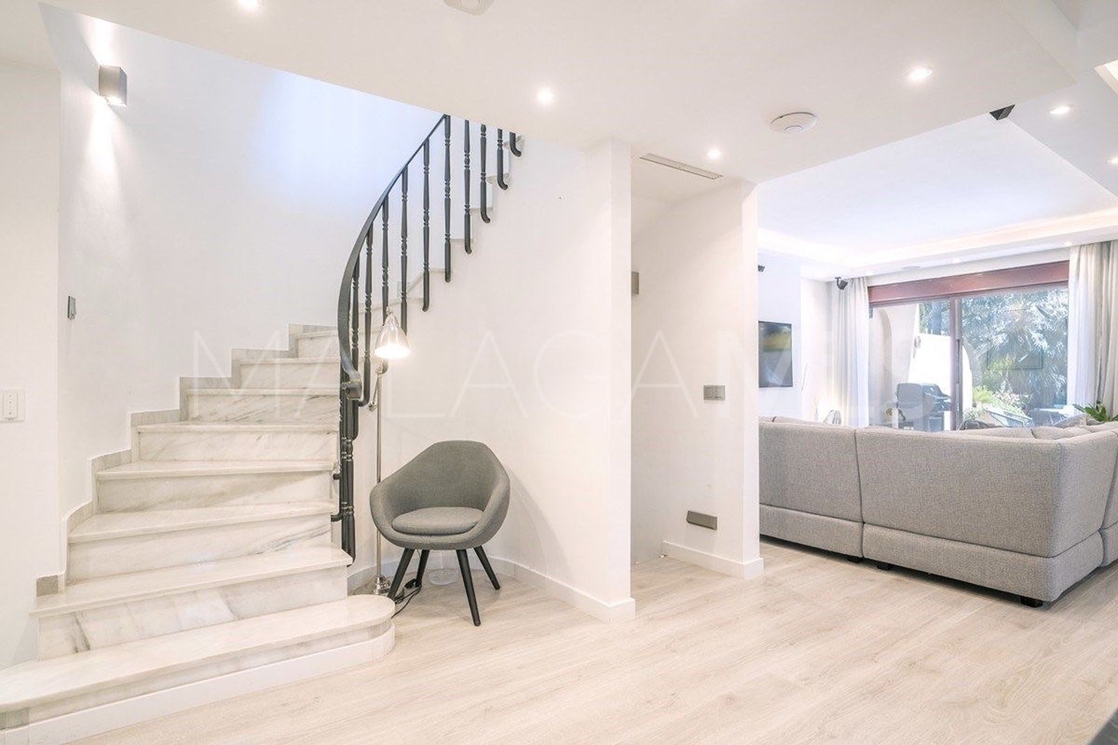 Einfamilienhaushälfte for sale in Marbella Goldene Meile