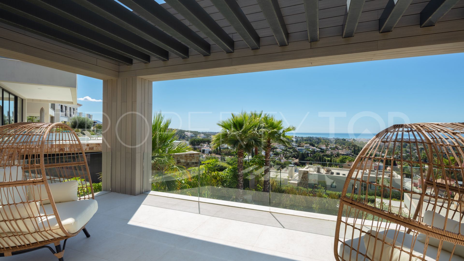 Vista Real, villa en venta con 5 dormitorios