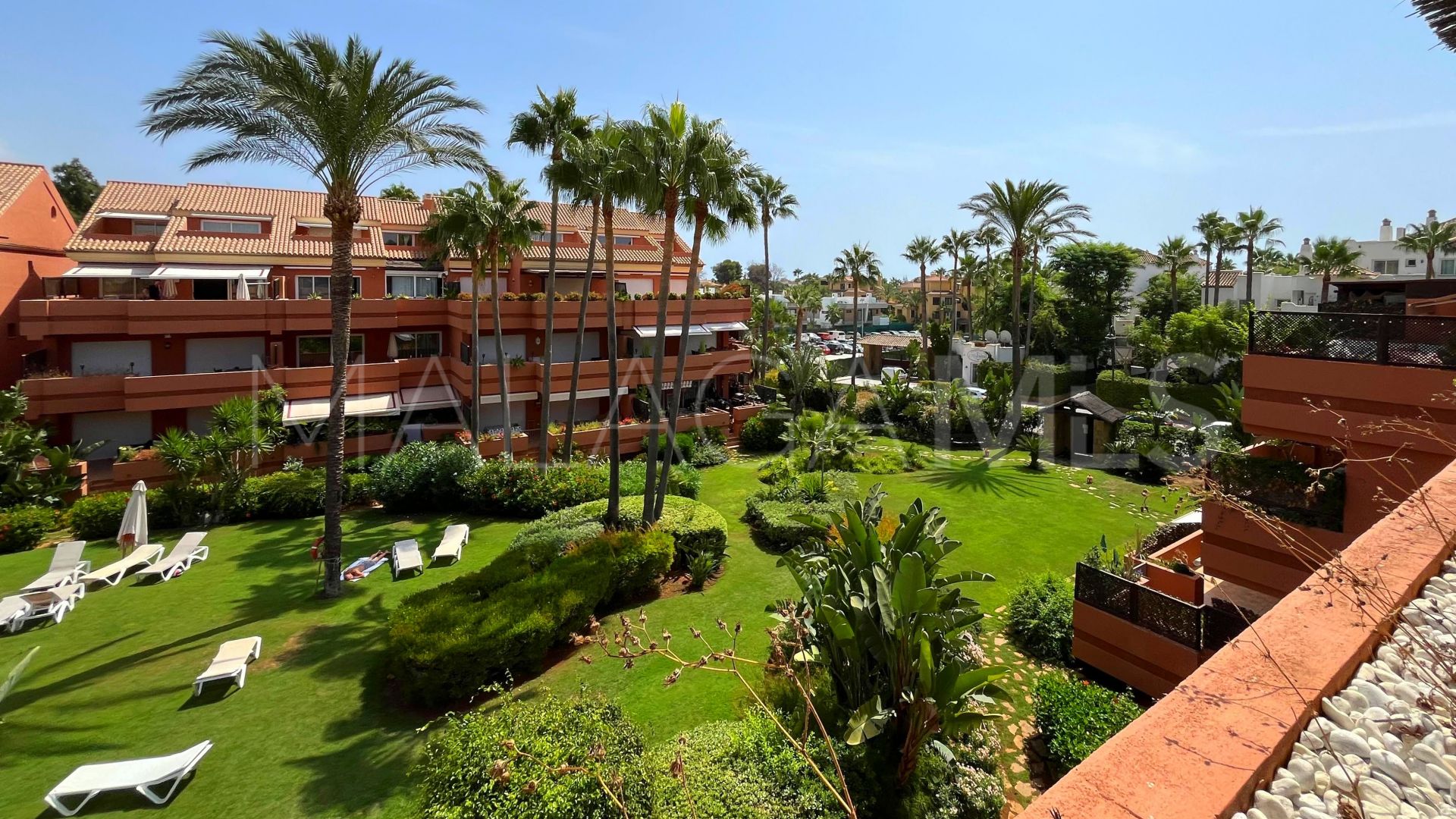 Tvåvåningslägenhet for sale in Marbella - Puerto Banus