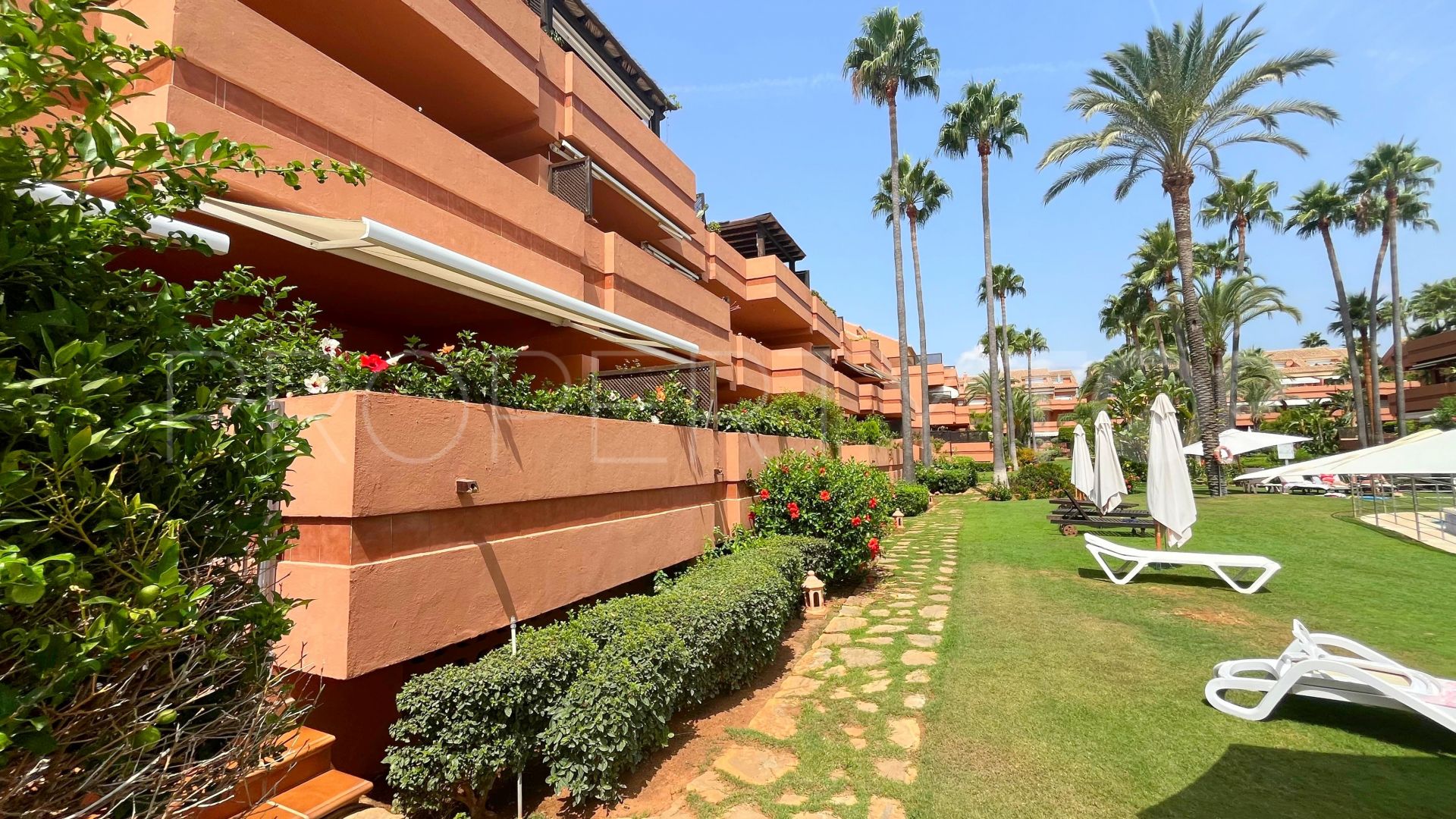 Duplex in Marbella - Puerto Banus for sale