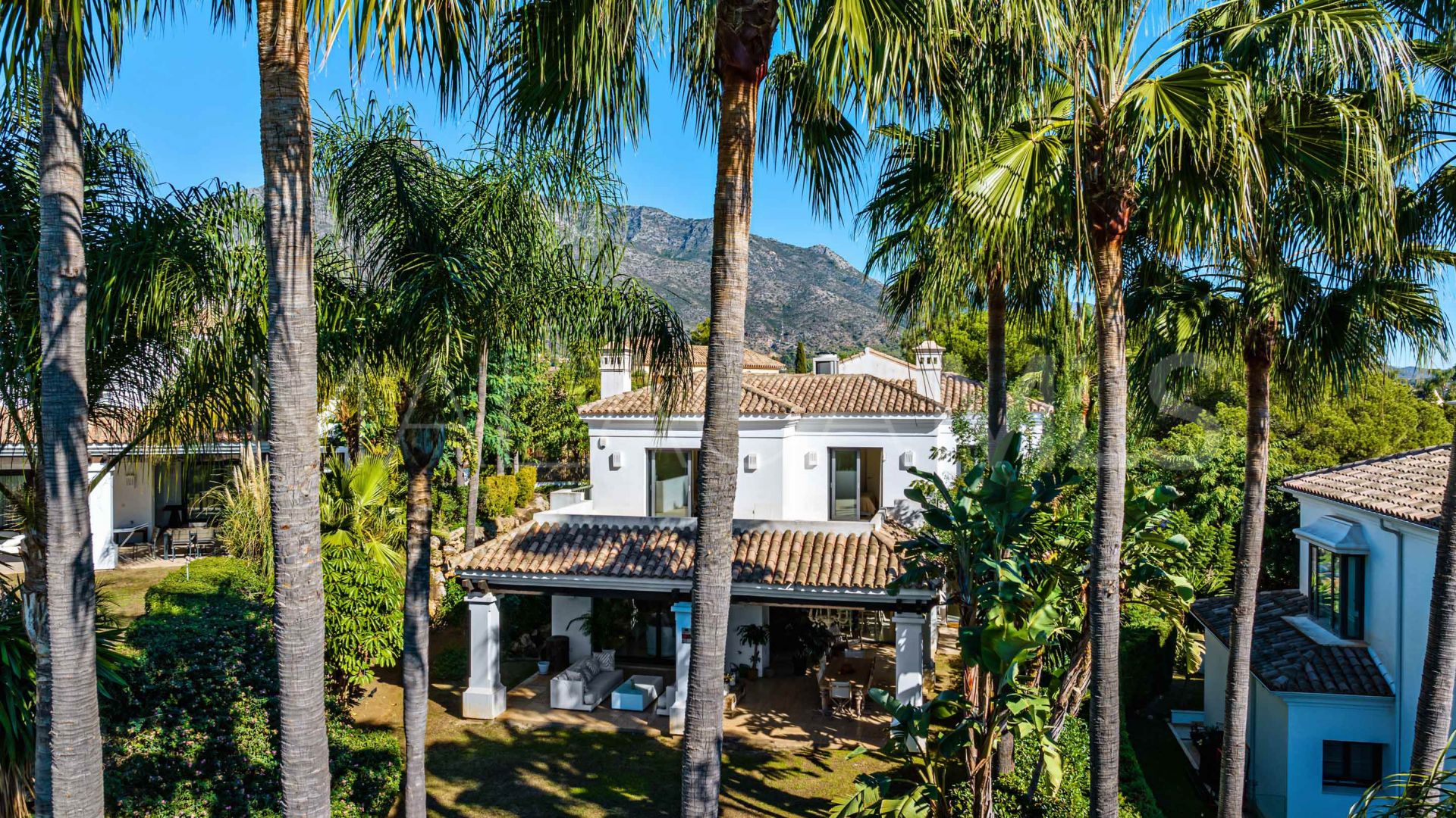 Villa for sale in Lomas de Magna Marbella