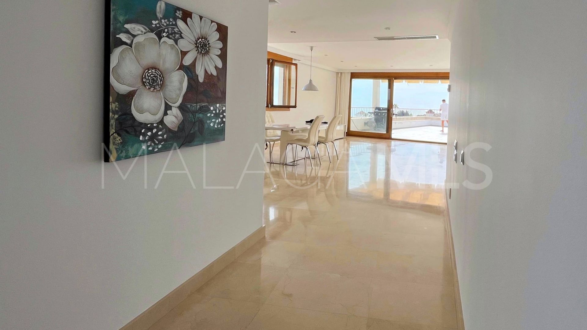 For sale penthouse in Lomas de los Monteros