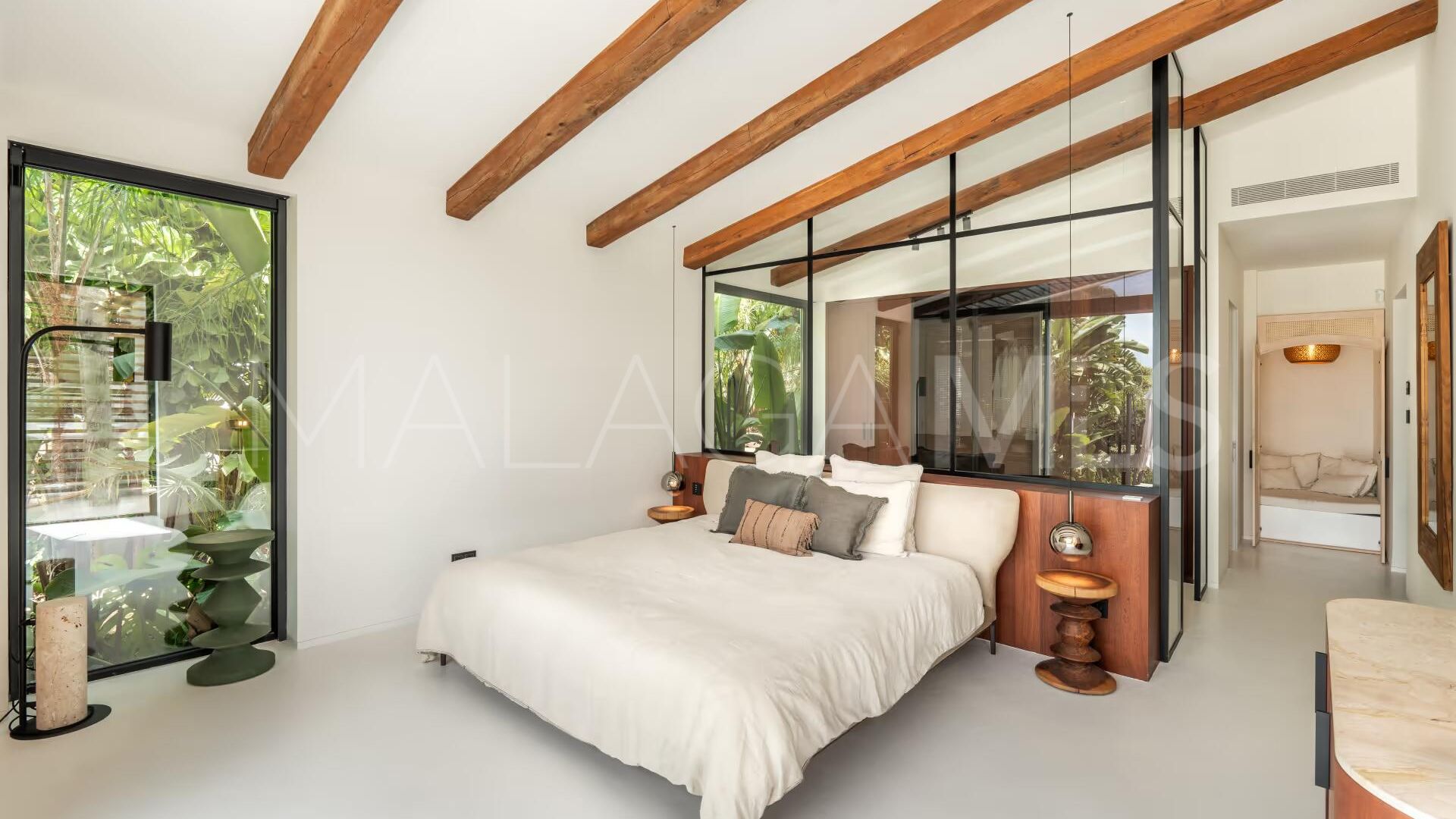 Los Naranjos Golf villa for sale