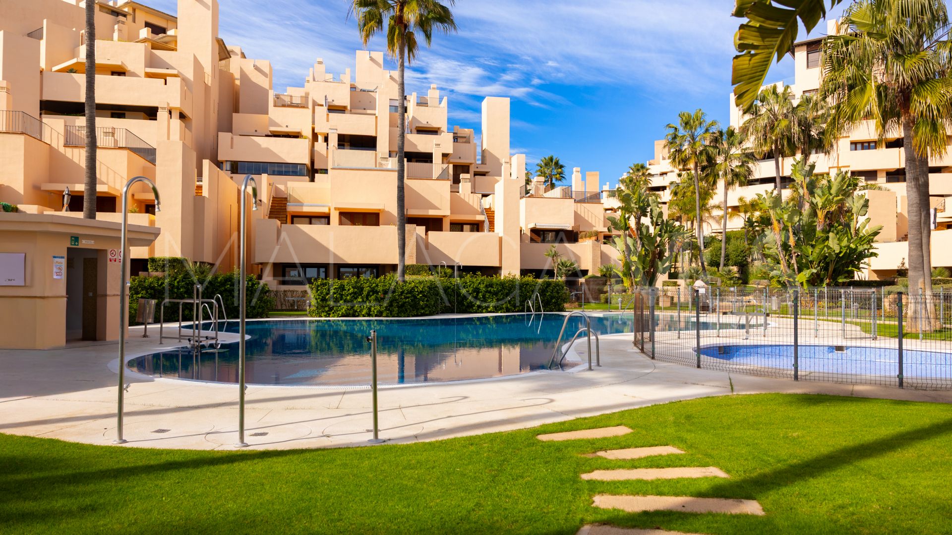 Appartement rez de chaussée for sale in Beach Side New Golden Mile