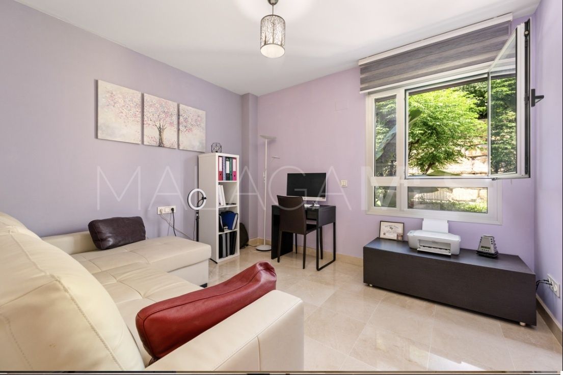 Lägenhet for sale in Botanic