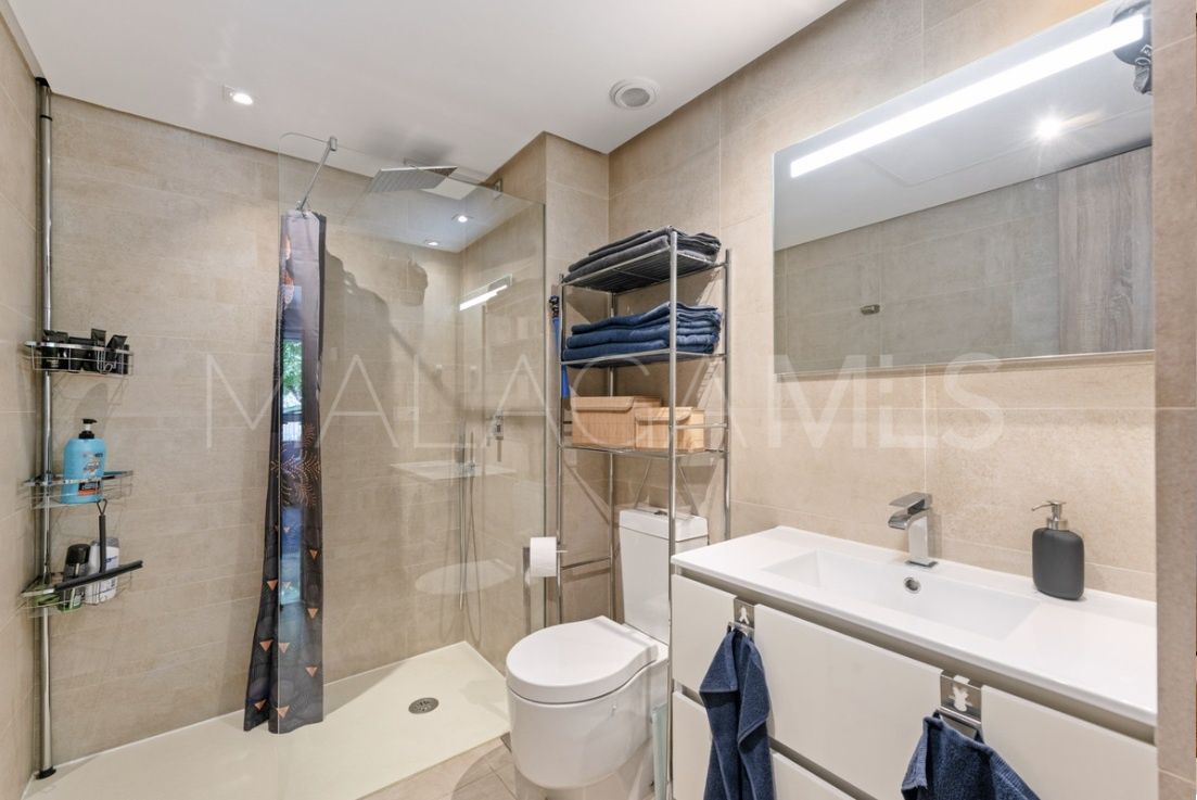 Lägenhet for sale in Botanic