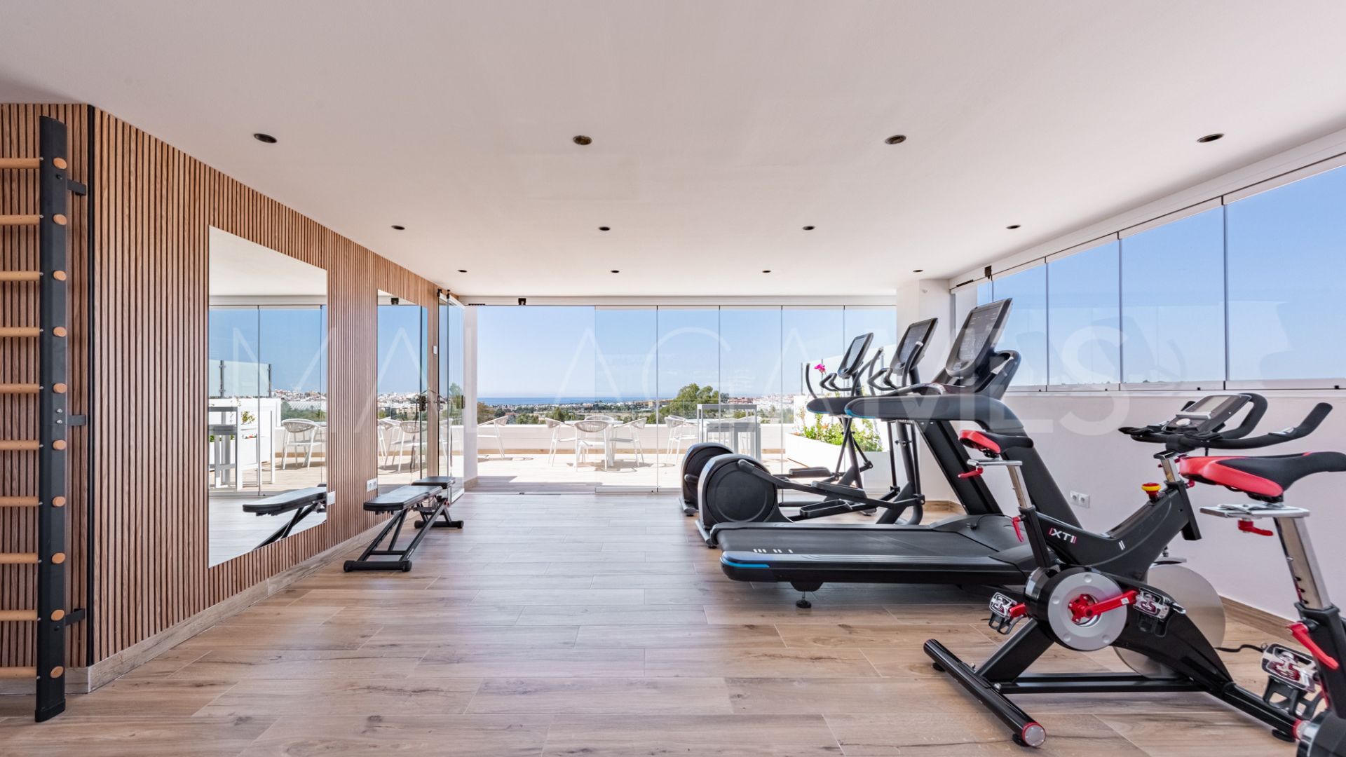 Lägenhet for sale in Nueva Andalucia