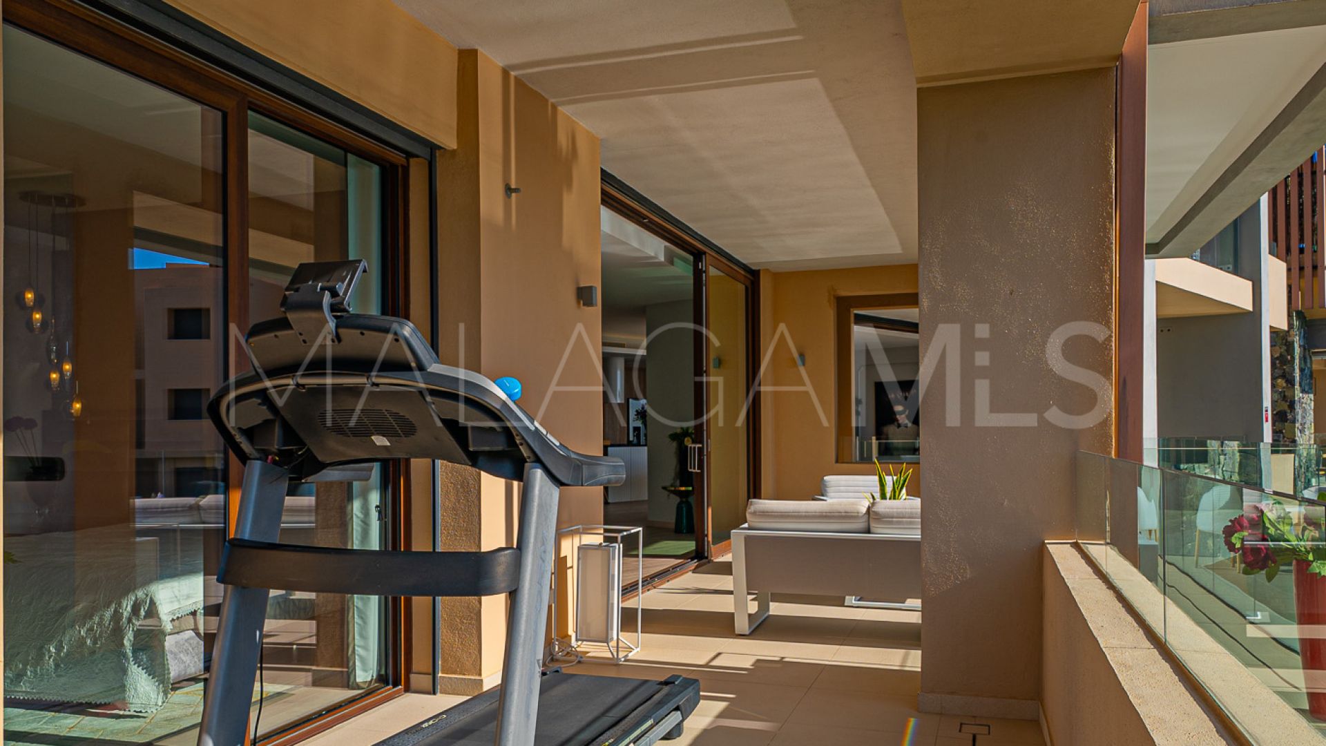 Buy Benahavis apartment