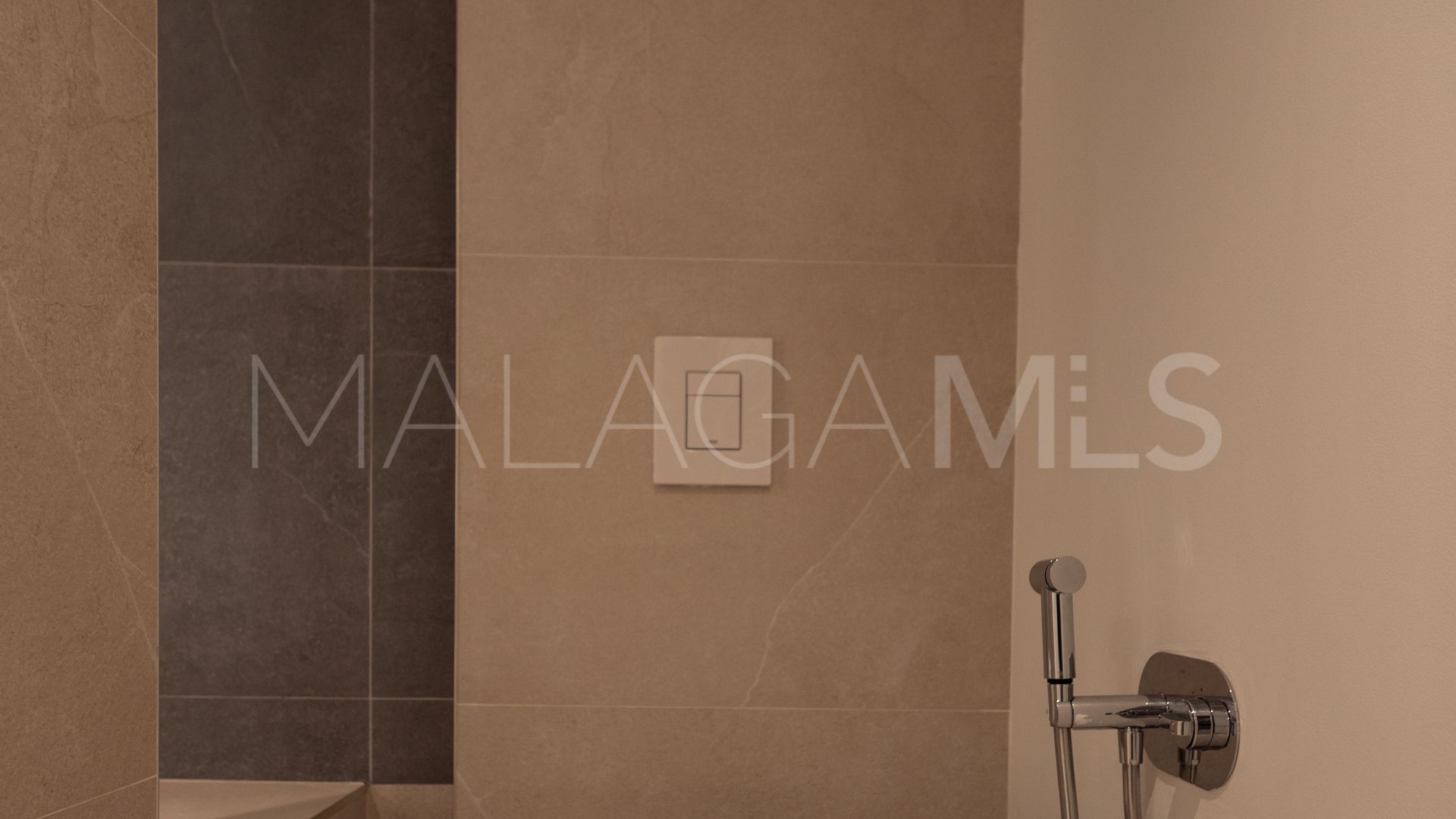 Duplex penthouse for sale in Marbella Golden Mile