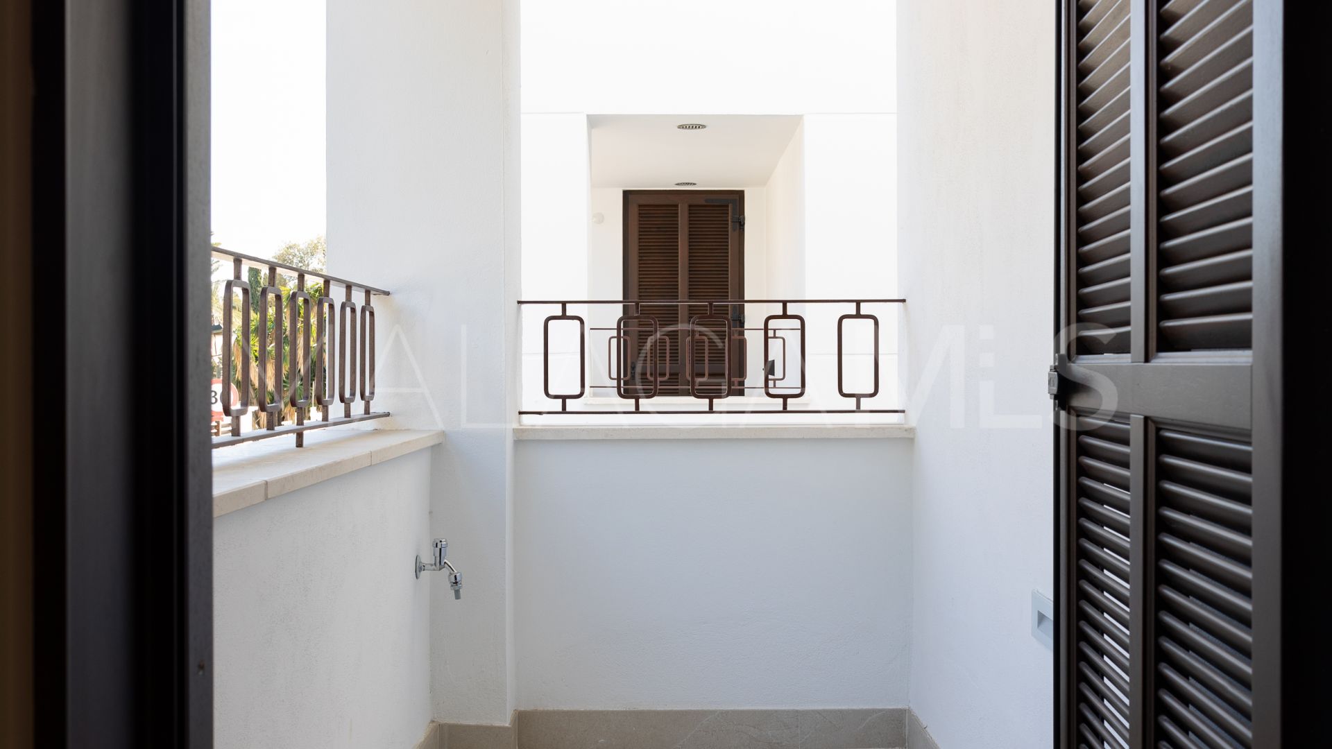 Duplex penthouse for sale in Marbella Golden Mile