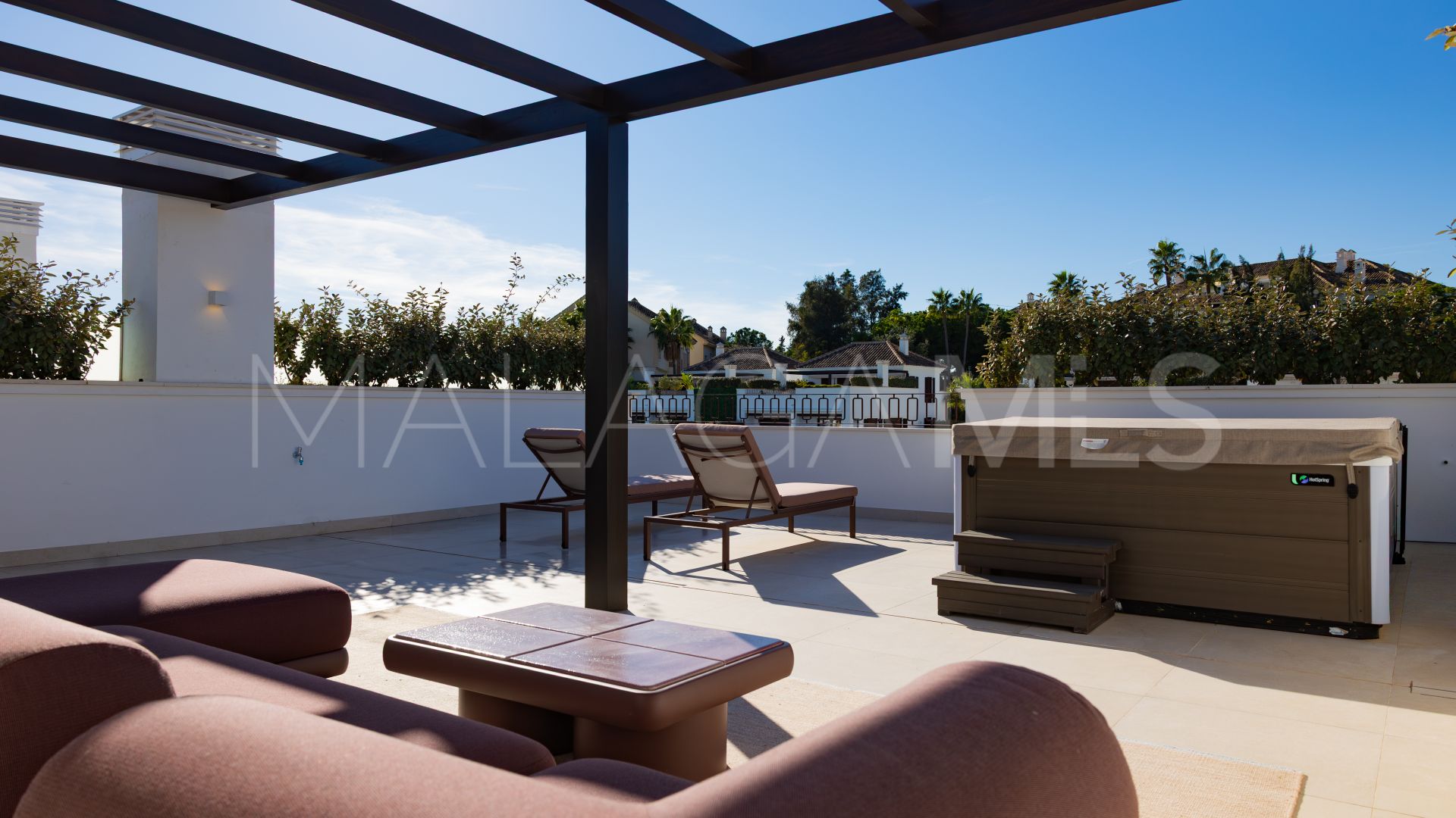 Duplex penthouse for sale in Marbella Golden Mile