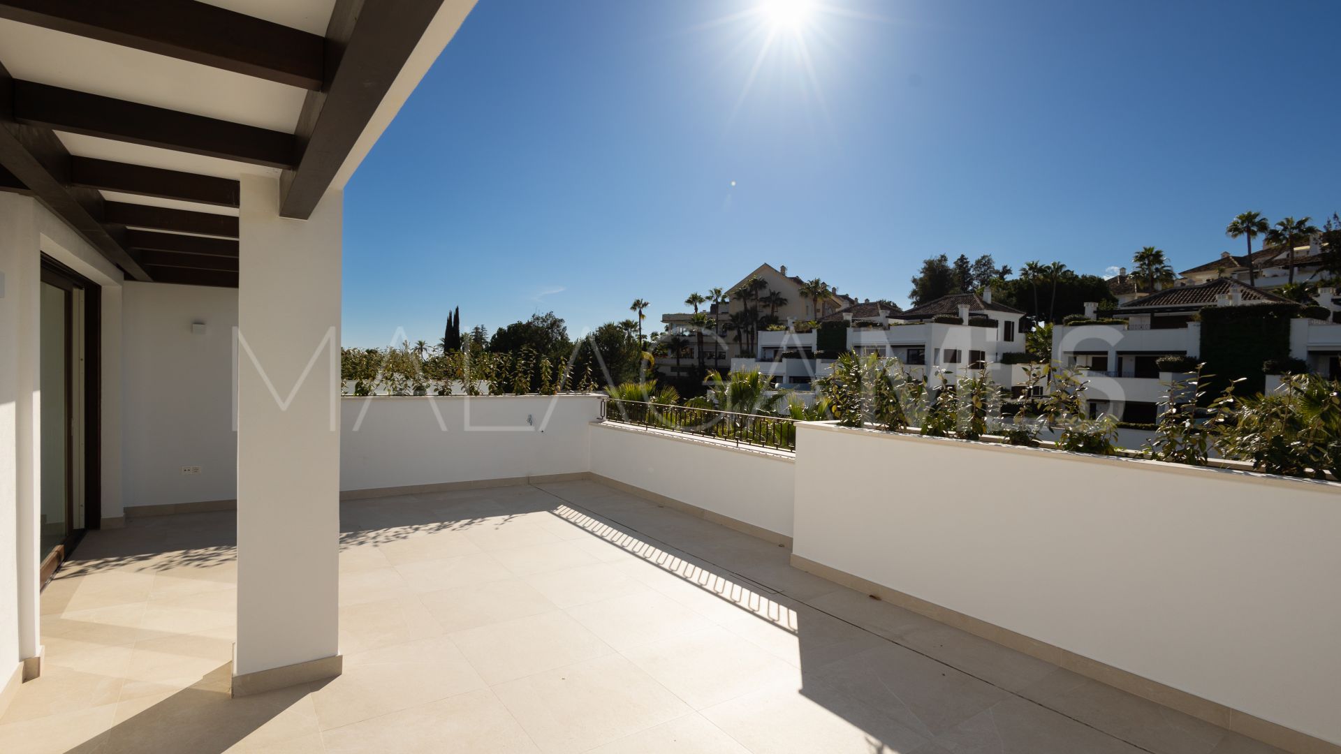 Duplex penthouse for sale in Marbella Golden Mile