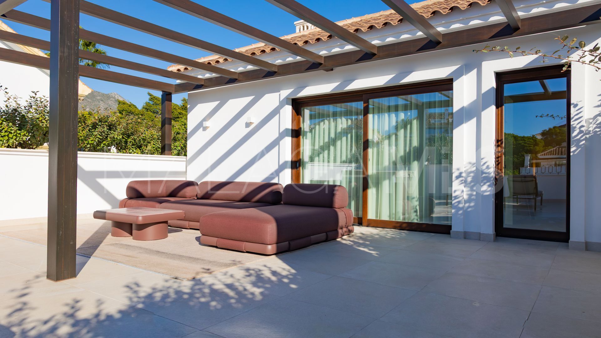 Duplex penthouse for sale in Marbella Golden Mile