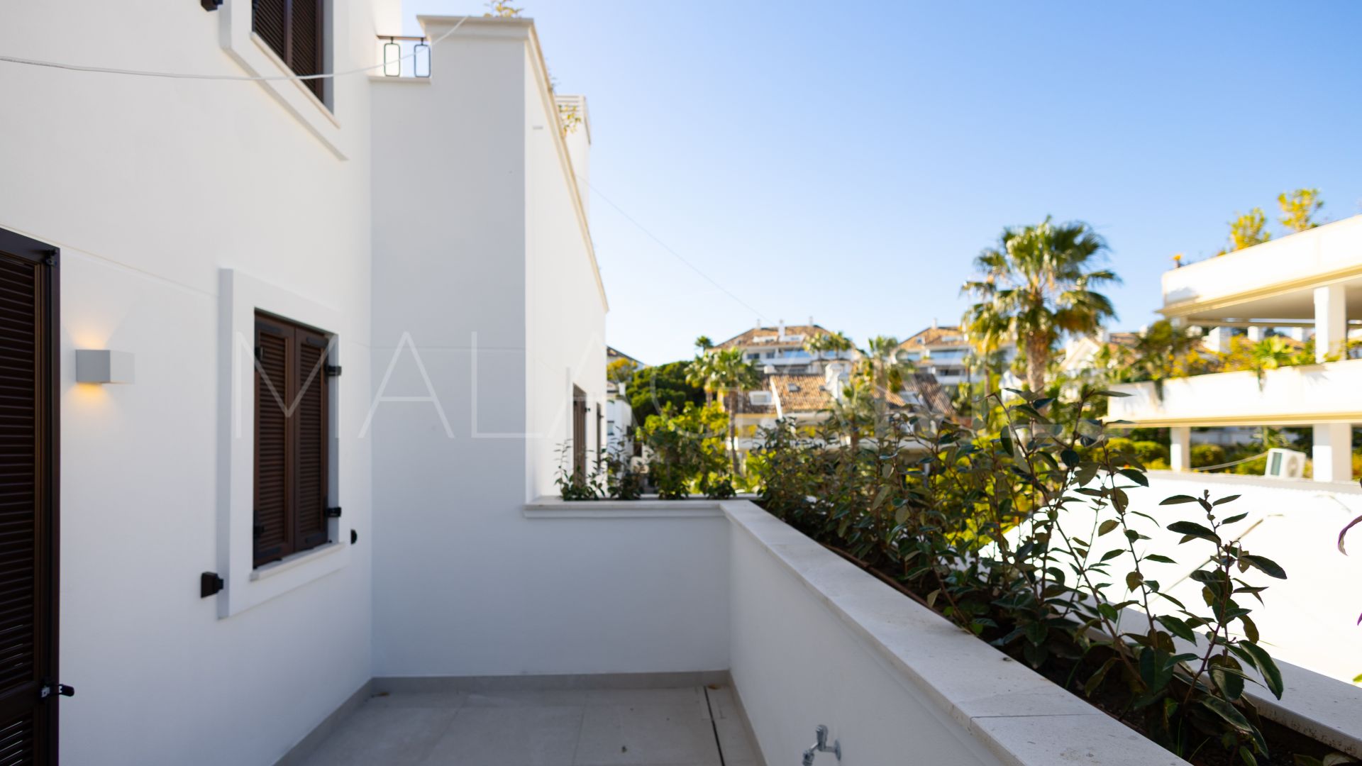Duplex penthouse for sale in Marbella Golden Mile