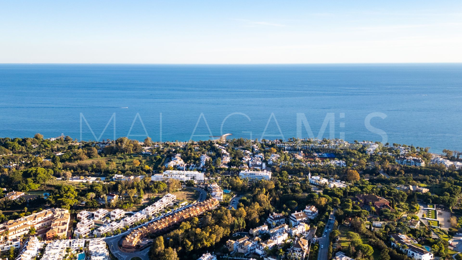 Duplex penthouse for sale in Marbella Golden Mile