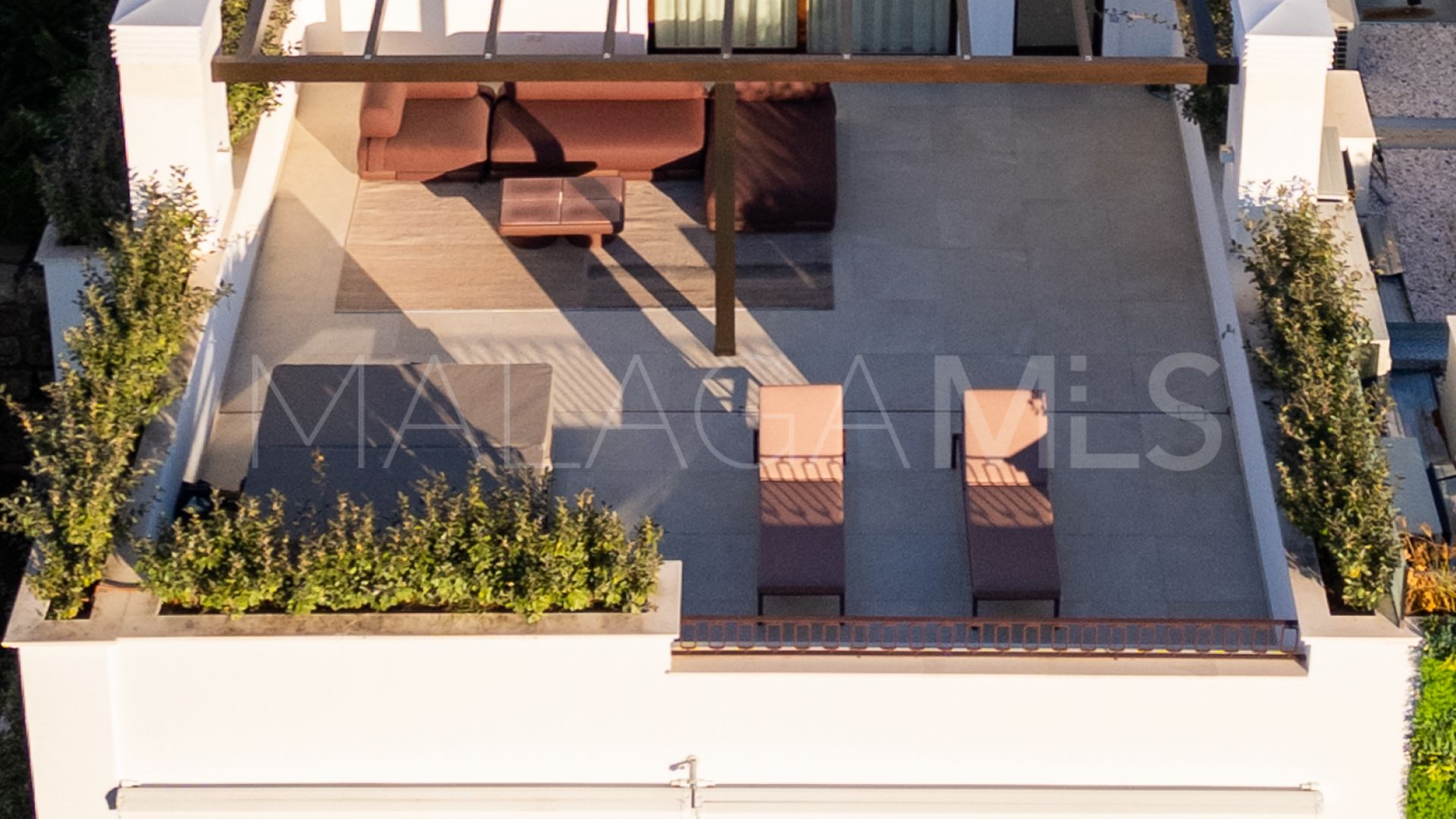 Duplex penthouse for sale in Marbella Golden Mile