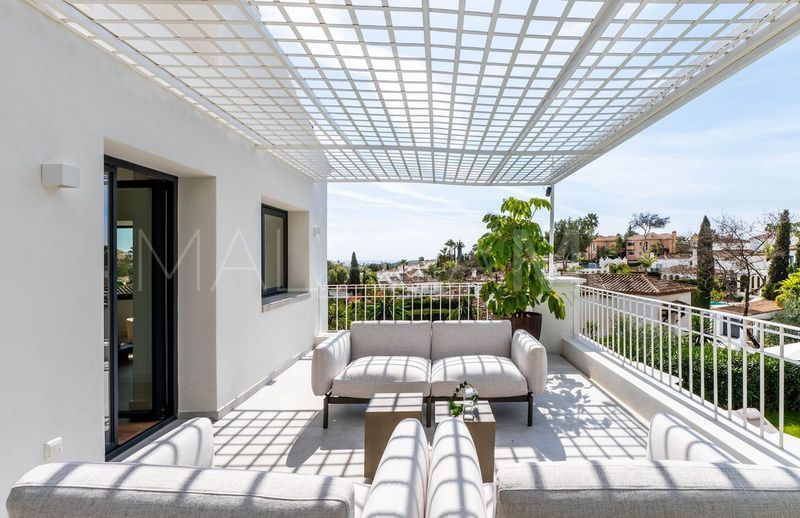 4 bedrooms villa in Nueva Andalucia for sale