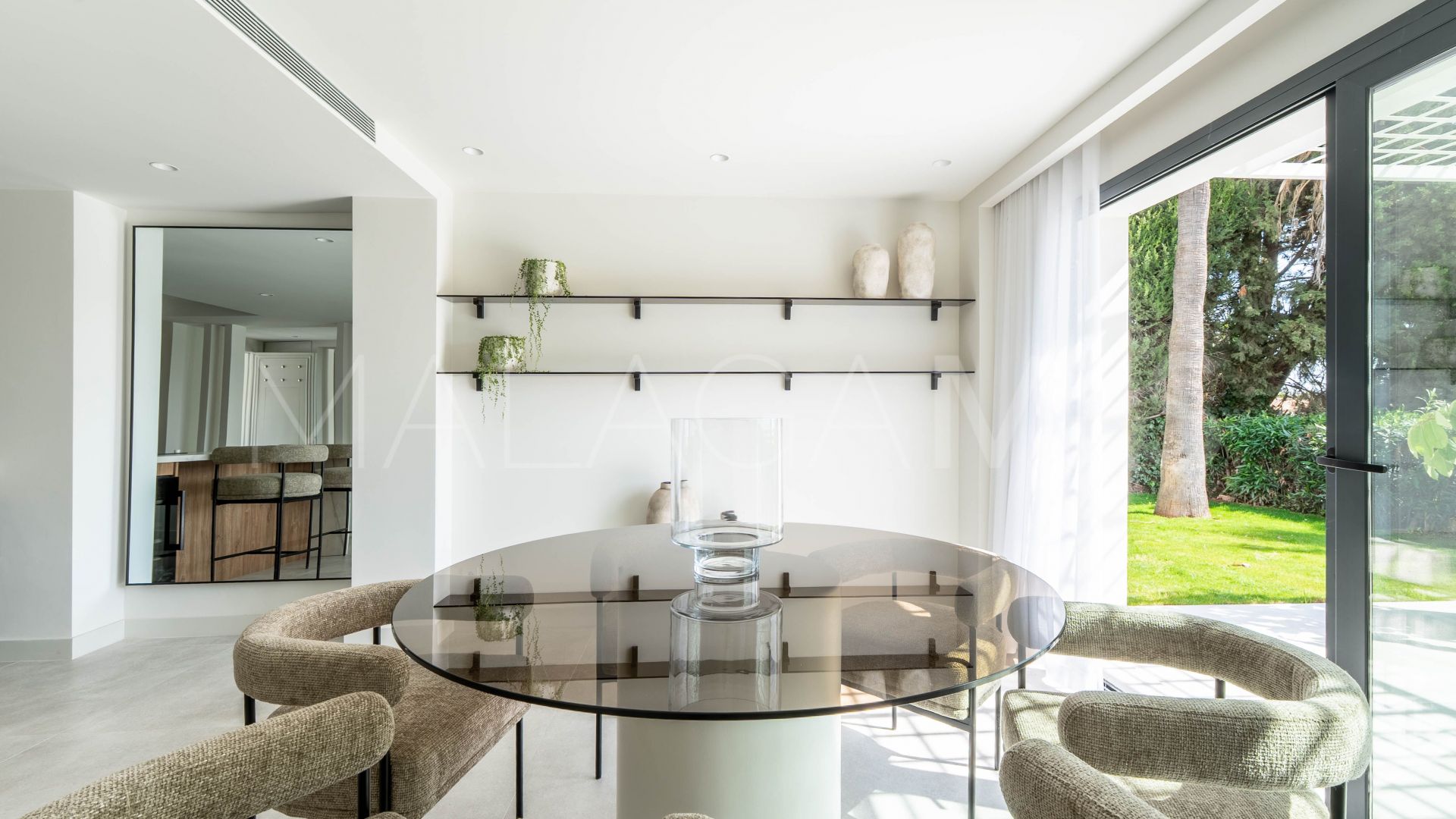 4 bedrooms villa in Nueva Andalucia for sale
