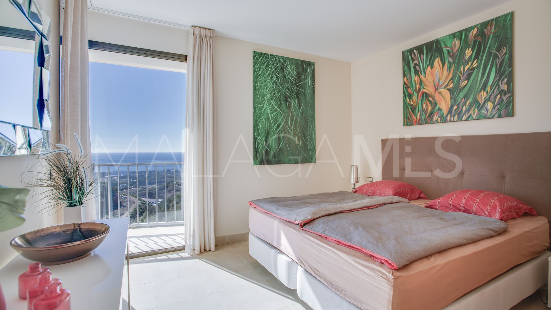 Se vende apartamento in Los Altos de los Monteros with 2 bedrooms