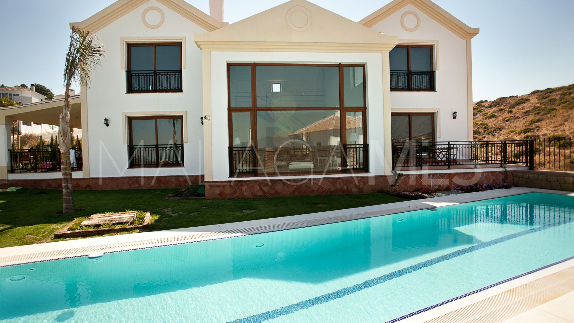 Villa for sale in La Cala Golf Resort