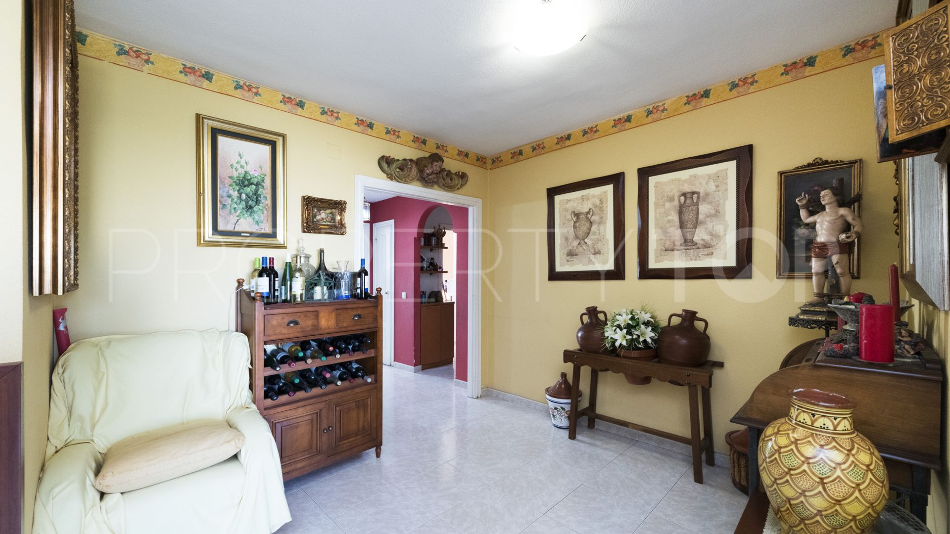 Buy La Carihuela apartment with 3 bedrooms