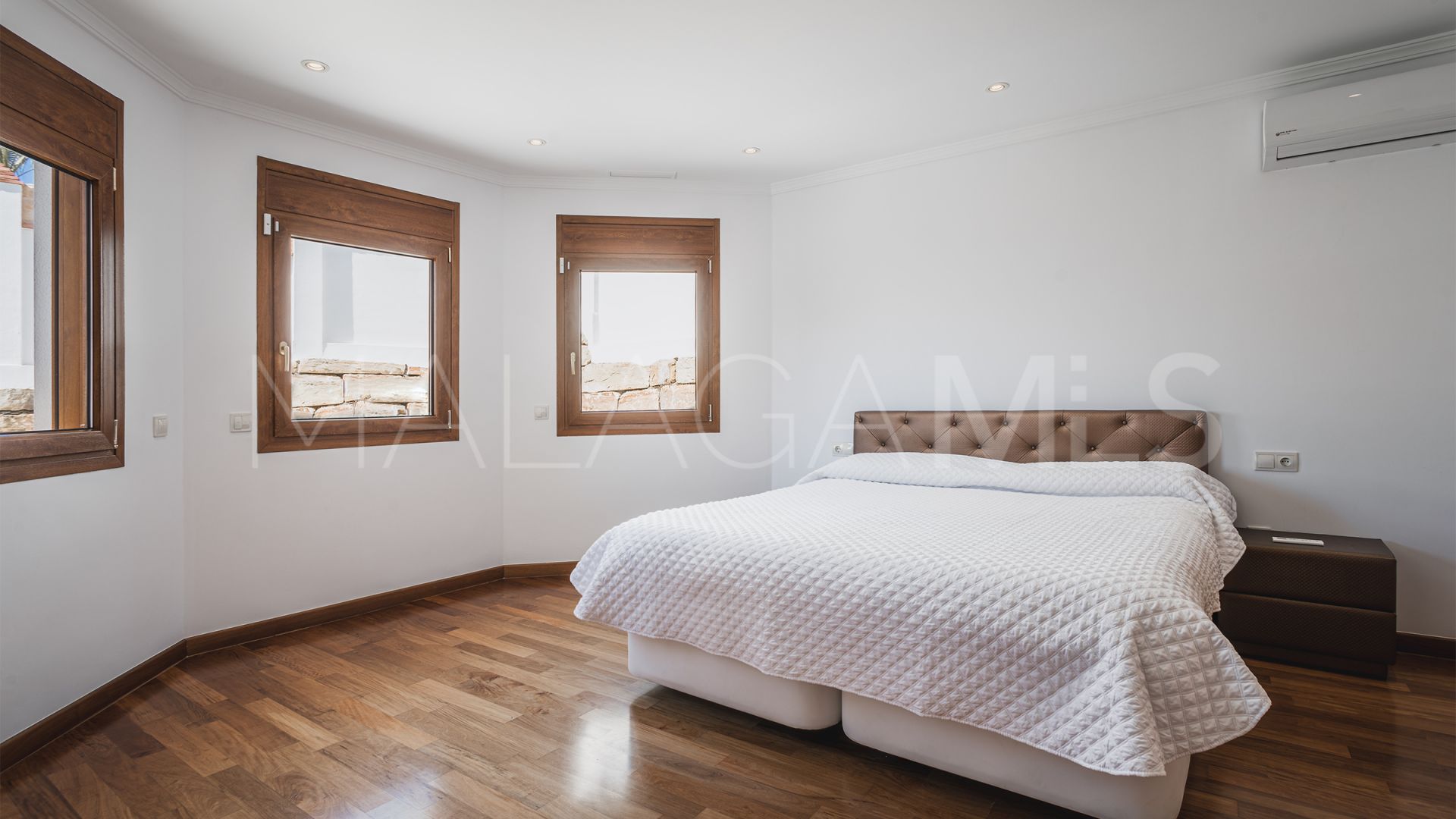 Villa for sale in Los Flamingos Golf