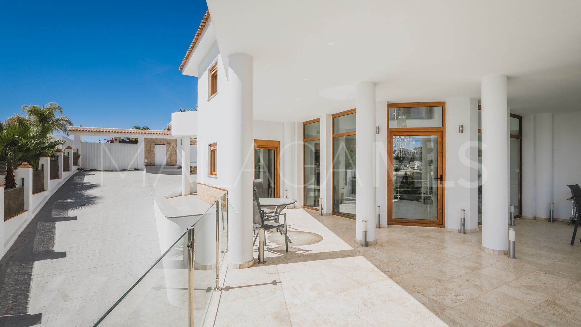 Villa for sale in Los Flamingos Golf
