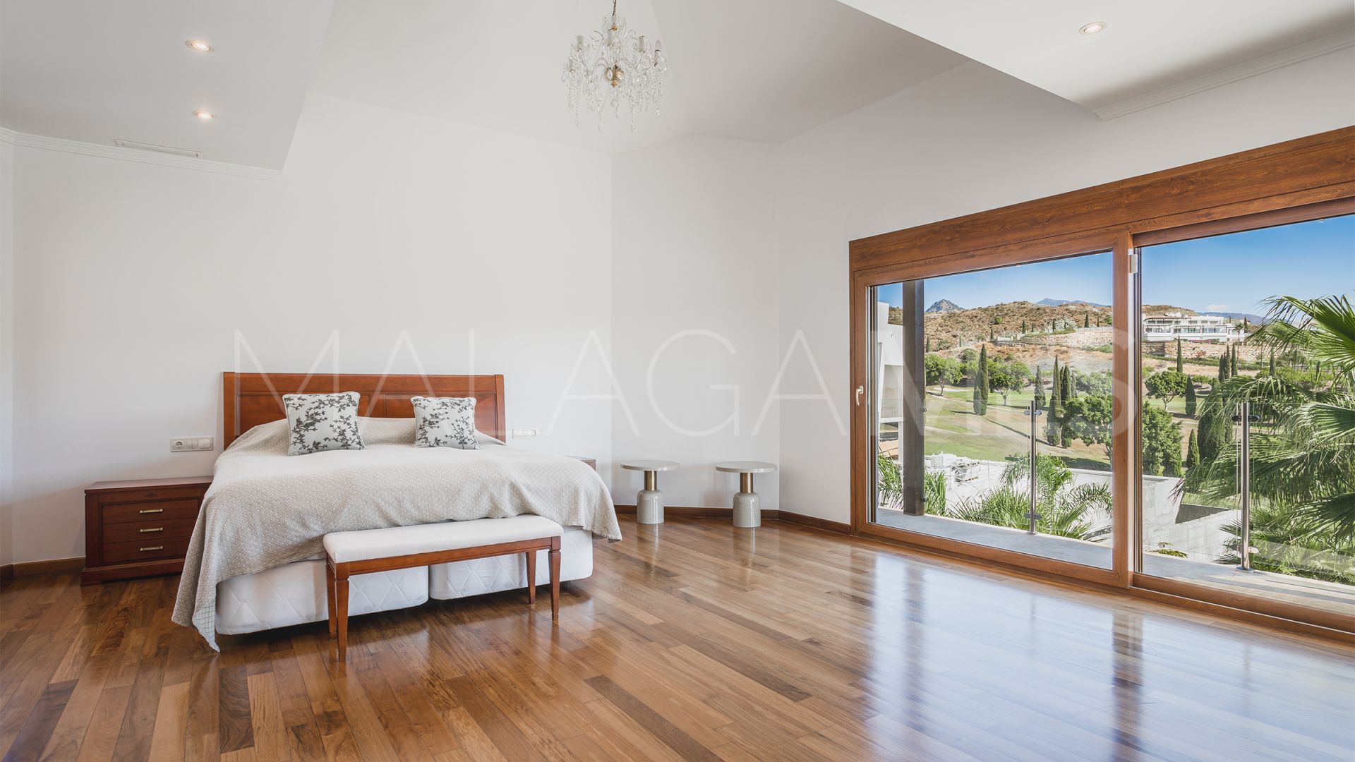 Villa for sale in Los Flamingos Golf