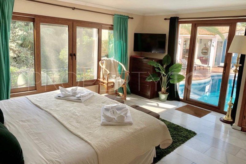 9 bedrooms villa for sale in Carretera de Istan