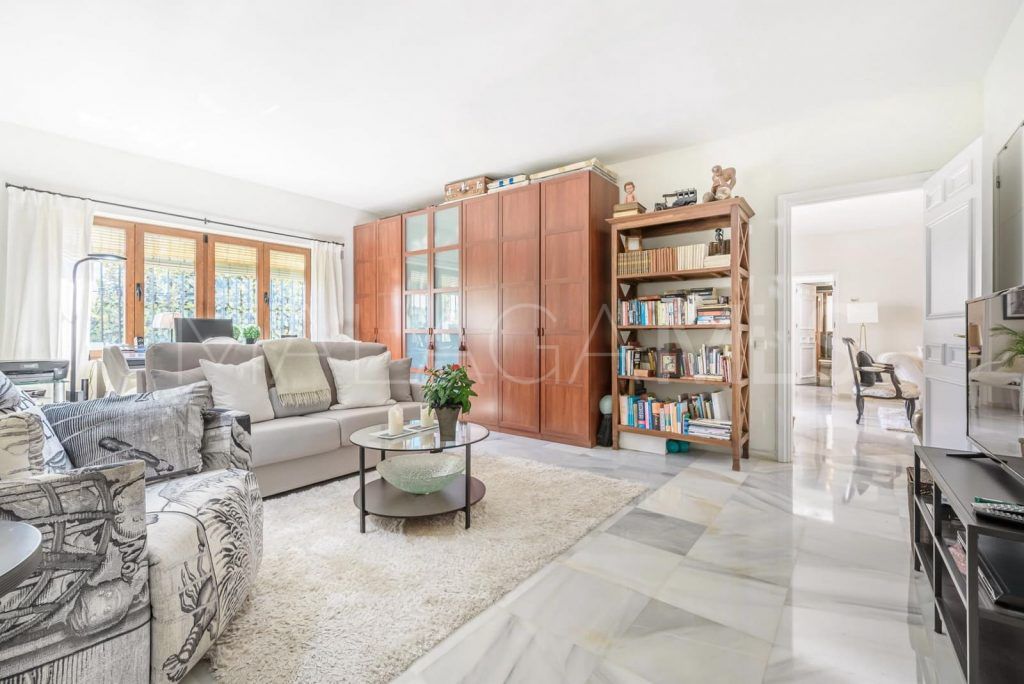 Las Colinas de Marbella apartment for sale