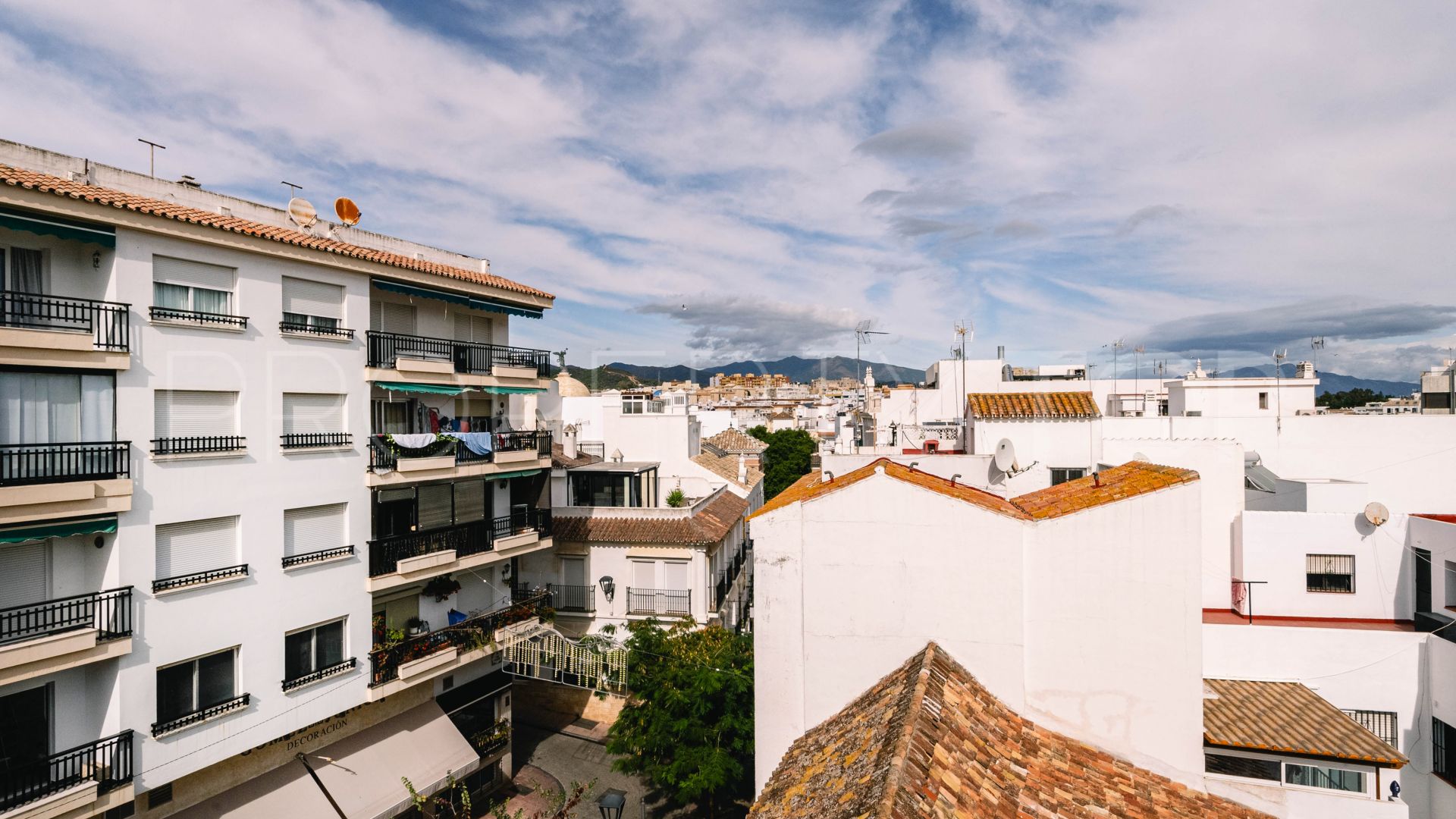2 bedrooms apartment in Estepona Old Town for sale