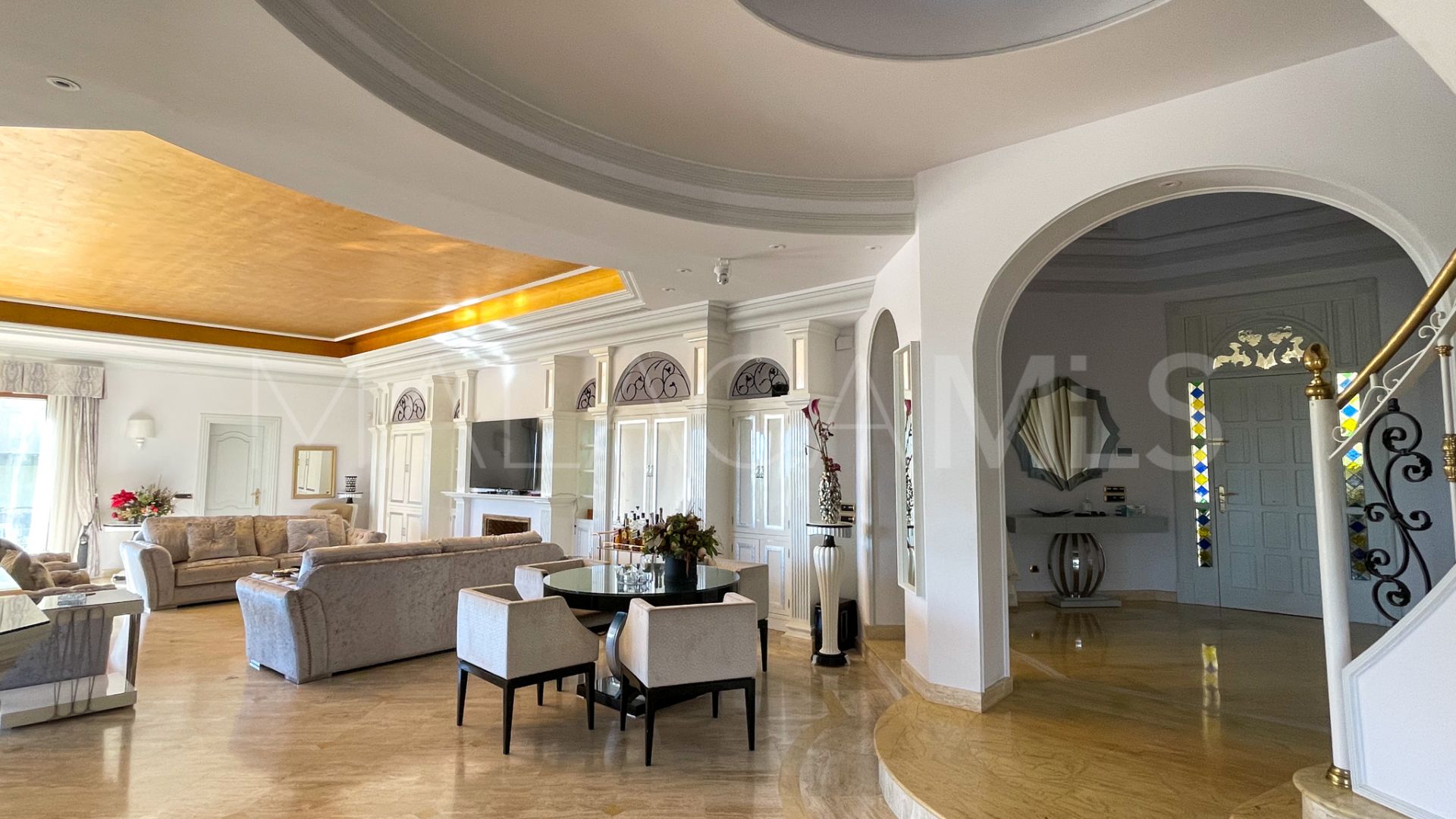 Villa for sale in Paraiso Alto