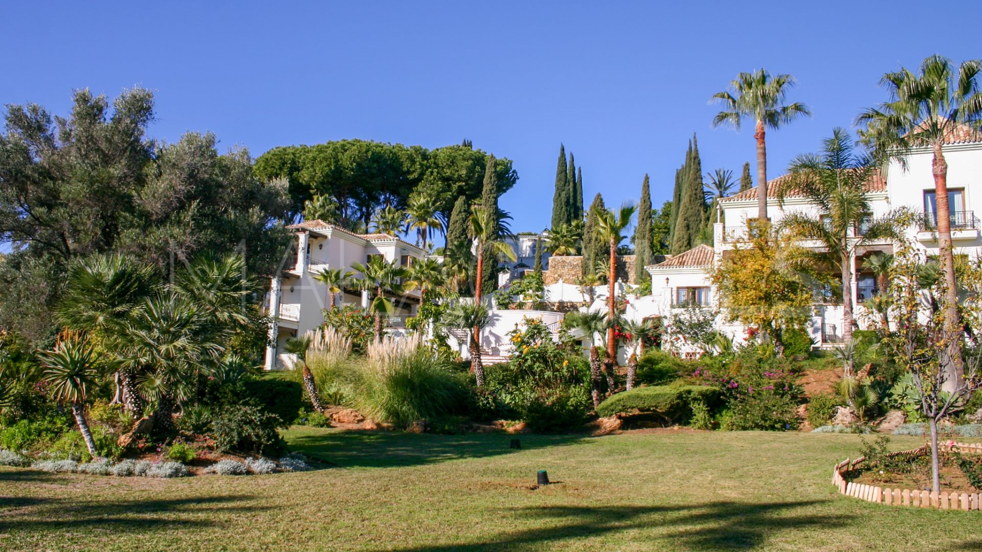 Se vende villa with 16 bedrooms in Paraiso Alto