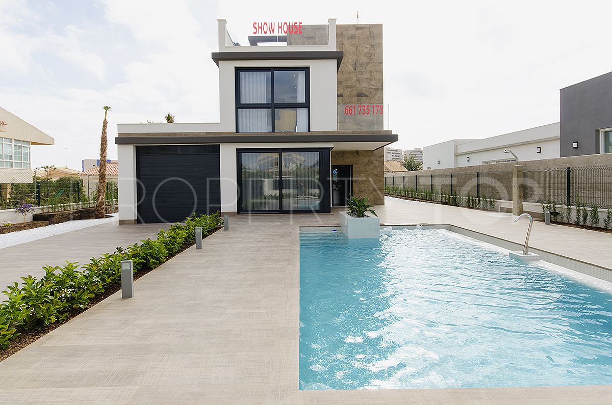 Villa con 4 dormitorios en venta en Playa Honda - Playa Paraíso