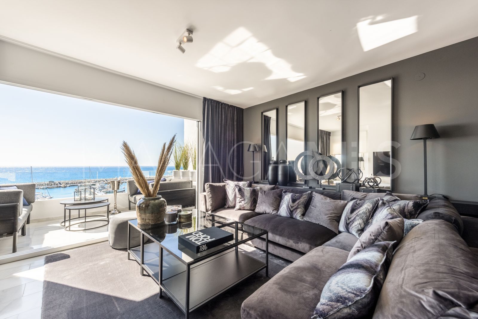 Buy apartamento in Marbella - Puerto Banus